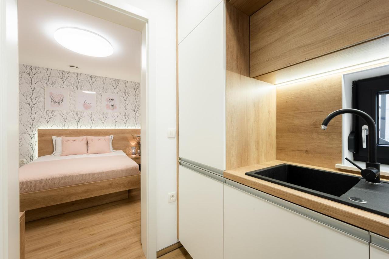 Apartments Gros Radece Extérieur photo