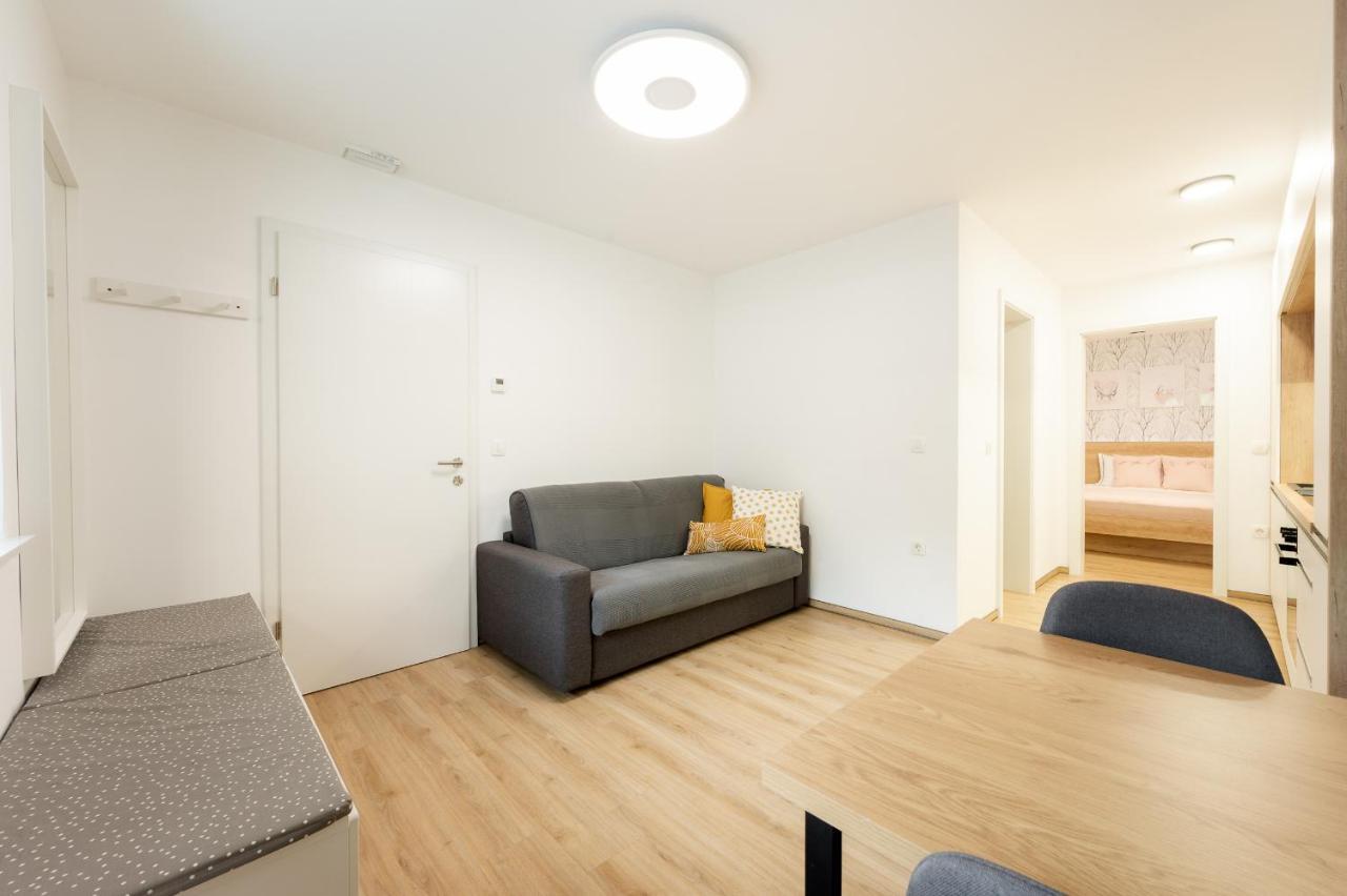 Apartments Gros Radece Extérieur photo